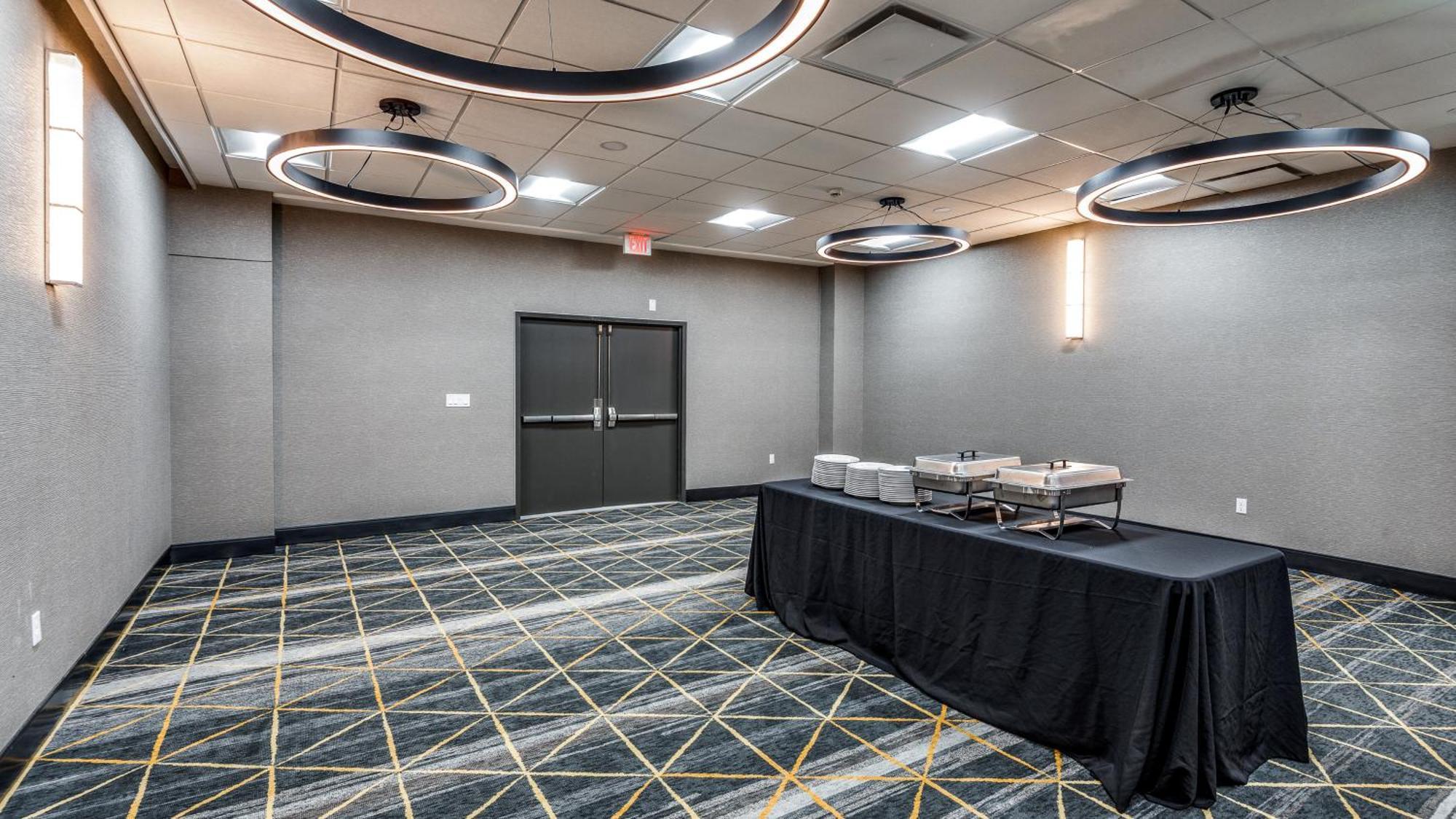 Holiday Inn Dallas Market Ctr Love Field By Ihg Εξωτερικό φωτογραφία